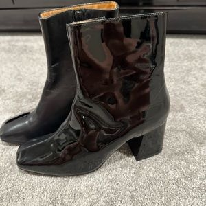 Black ankle Go Go boots NWOT